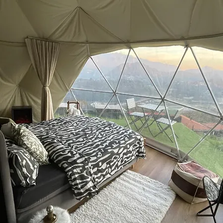 Campismo de Luxo A Jump Into A Dome In Lugano
